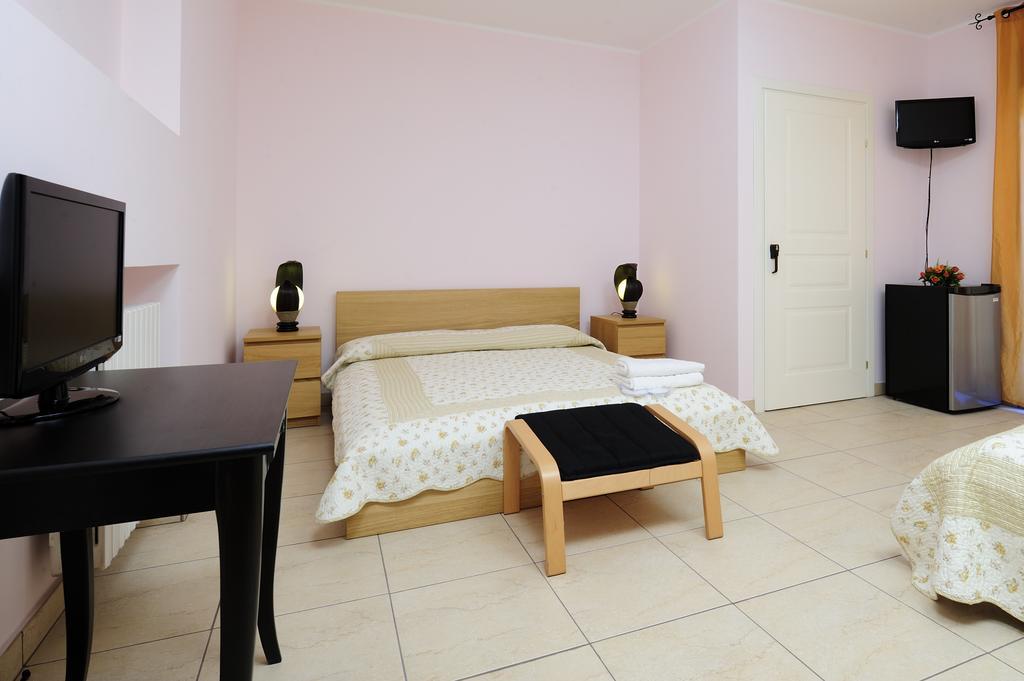 Hotel Acquaplanet Paterno  Pokój zdjęcie