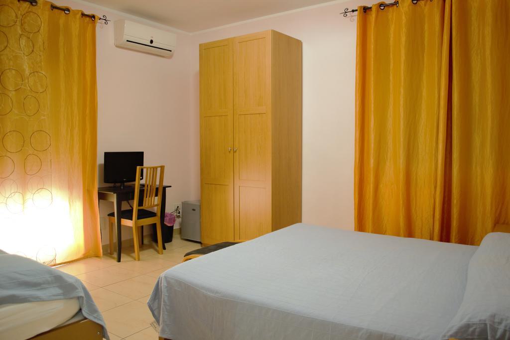 Hotel Acquaplanet Paterno  Zewnętrze zdjęcie